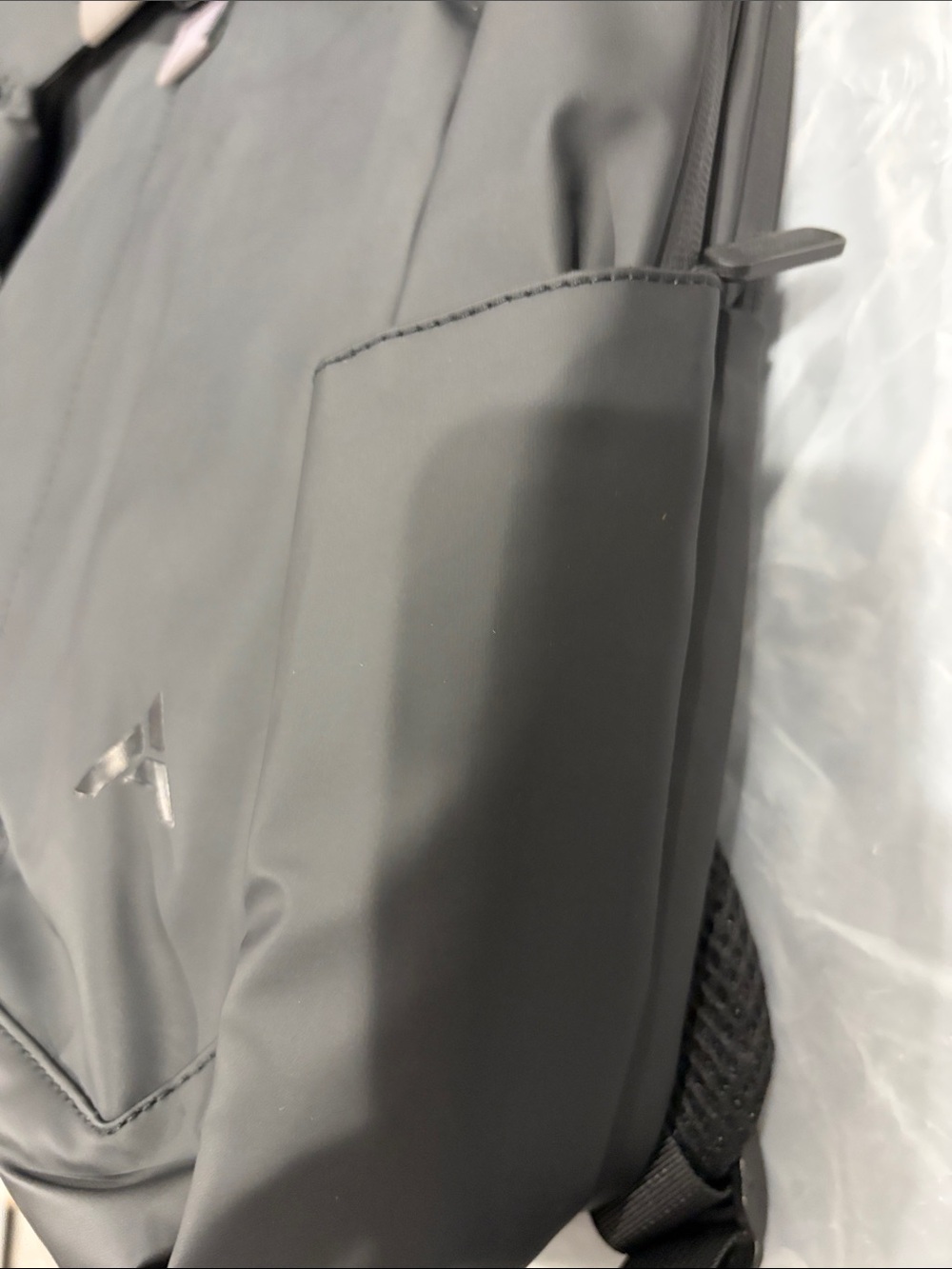 Brand New in package AIBAG laptop backpack. - Picture 10 of 13